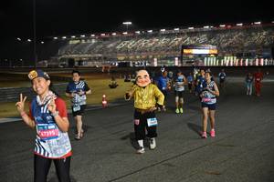 BIB: 
                            <button type="button" onclick="openModal(23892352)" class="btn btn-primary btn-sm float-right btn-popup" data-toggle="modal" data-target=".modal-high-quality">
                        <i class="fas fa-shopping-cart"></i> Add to Cart
                    </button>
                                            <button type="button" onclick="isThisMe(23892352, true)" class="btn btn-success btn-sm float-right btn-popup btn-isme hidden" data-toggle="tooltip" data-placement="bottom" title="นี่คือรูปของคุณใช่ไหม คลิกที่นี่เพื่อเอาเข้าอัลบั้ม">
                        <i class="fas fa-plus"></i> Add to album
                    </button>
                    <button type="button" onclick="isThisMe(23892352, false)" class="btn btn-warning btn-sm float-right btn-popup btn-isnotme hidden">
                        <i class="fas fa-ban"></i> Remove from album
                    </button>